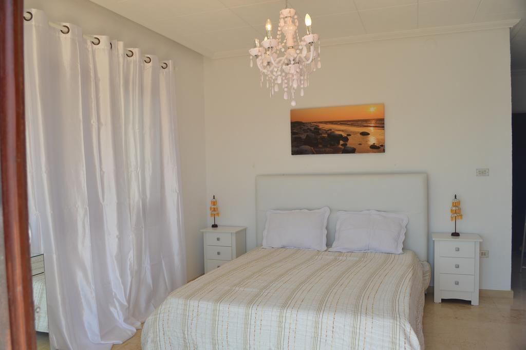 Casa Mamma Villa Es Cana Exteriör bild
