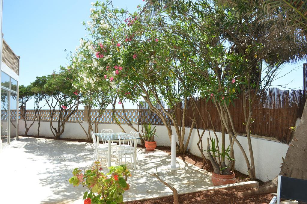 Casa Mamma Villa Es Cana Exteriör bild